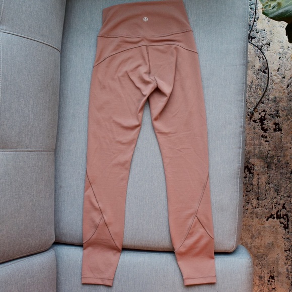 In movement 25" leggings - Picture 2 of 6